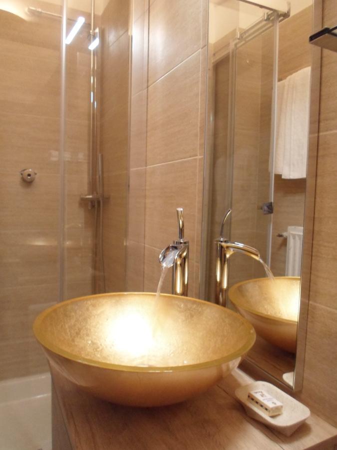 Hotel Regina Margherita ボルディゲーラ エクステリア 写真